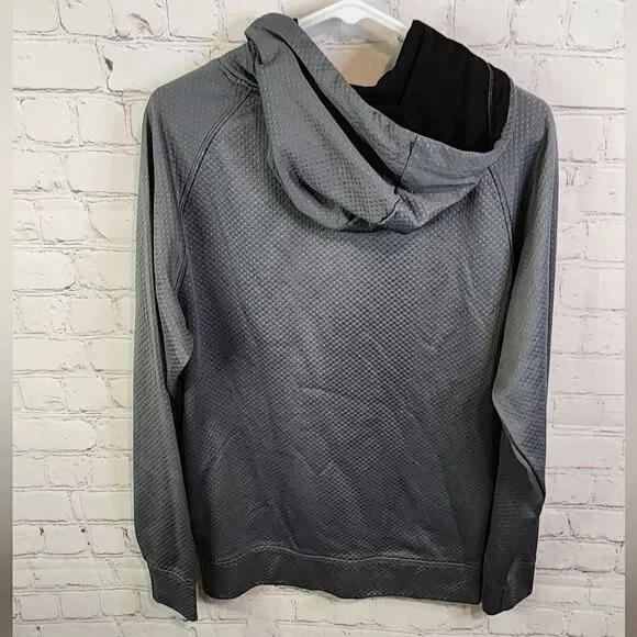 Men's Marvel "The Punisher" sweatshirt hoodie, size Small - Picture 3 of 3